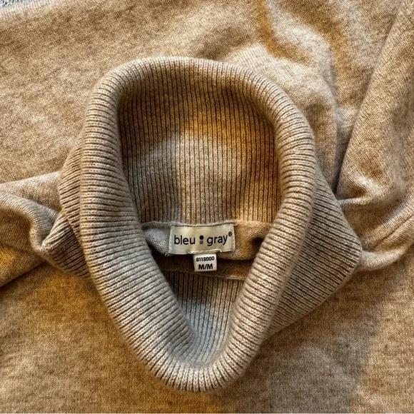 Bleu Gray Merino Wool (70%) & Cashmere (30%) Turtleneck Sweater - Camel Tan - M - Picture 4 of 10
